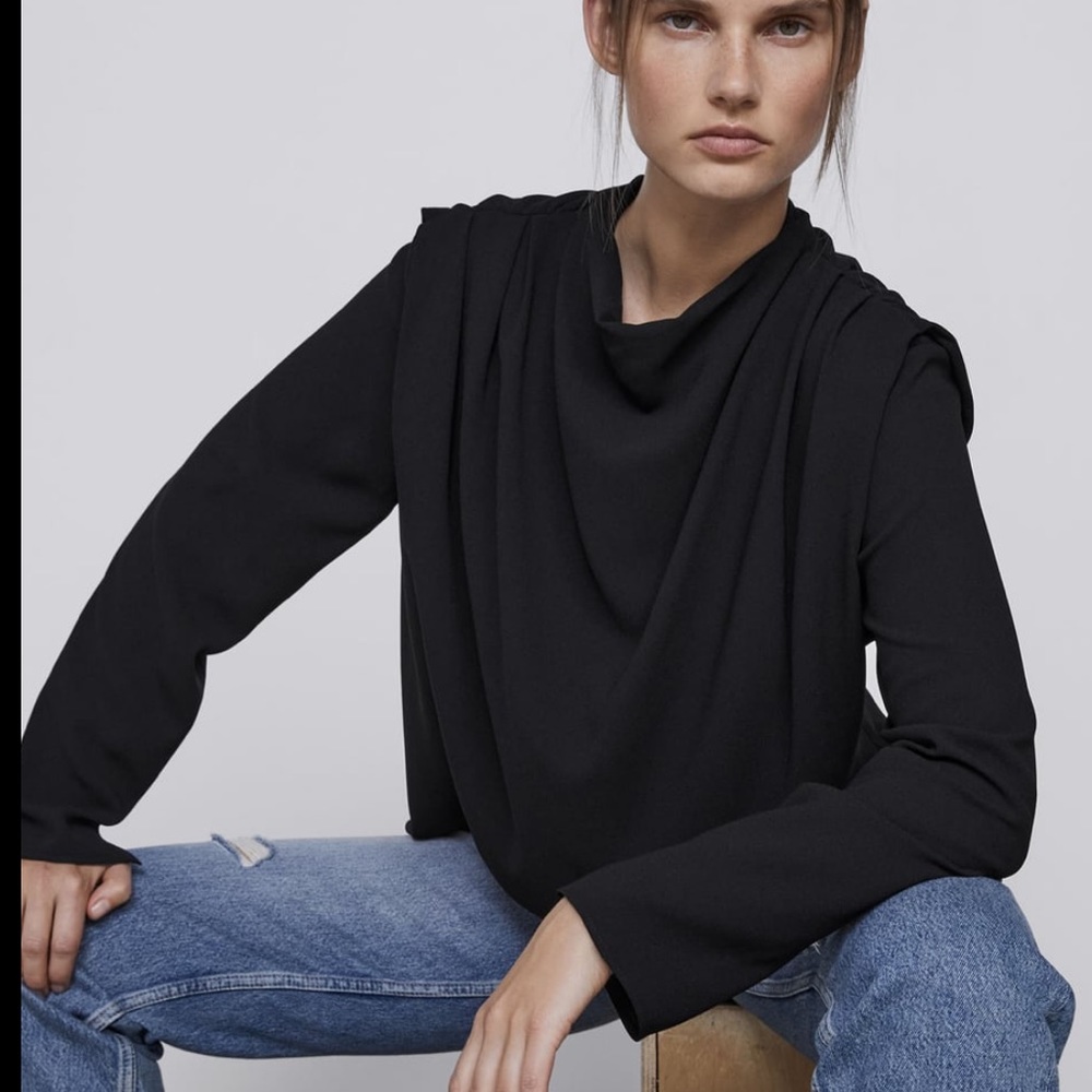 ZARA Pleated top